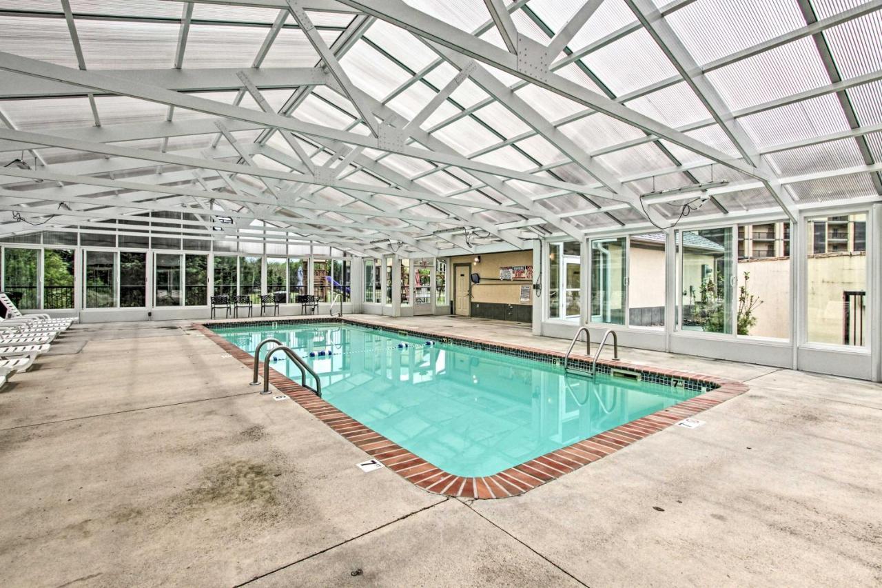 Downtown Pigeon Forge Condo With Pool Access! Buitenkant foto