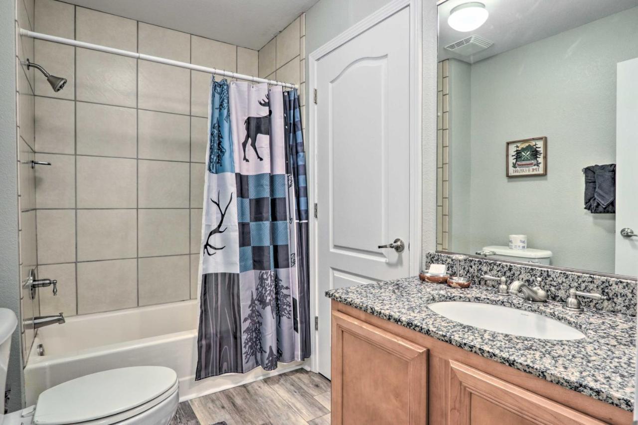 Downtown Pigeon Forge Condo With Pool Access! Buitenkant foto